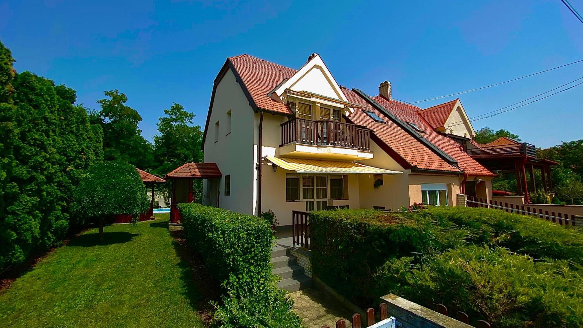 Szépkilátás Vendégház Villa Balatonfůzfő Exterior foto